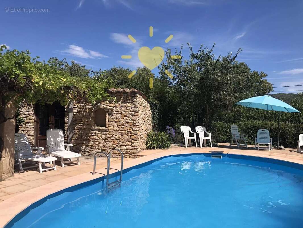 BARGEMON : Belle villa à pied du village avec piscine - photo 4