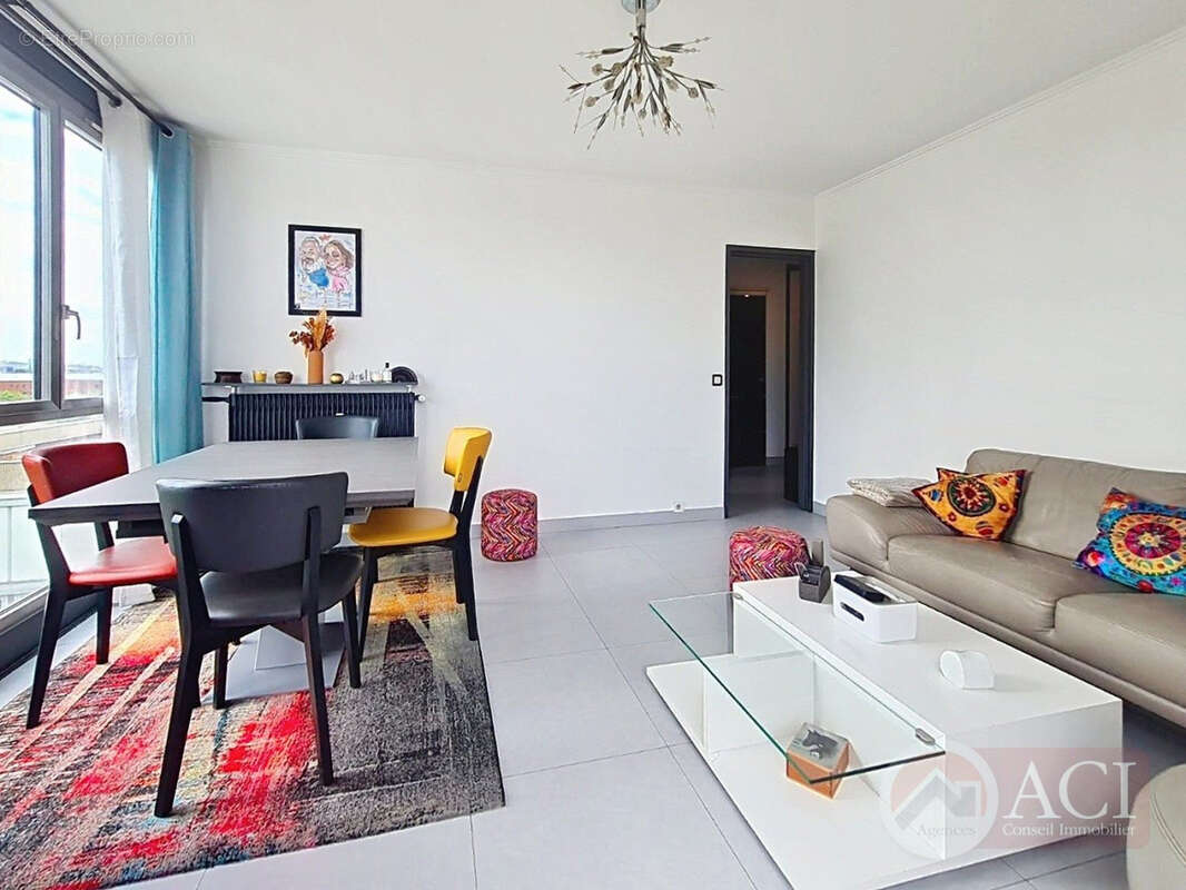 Appartement à SAINT-DENIS