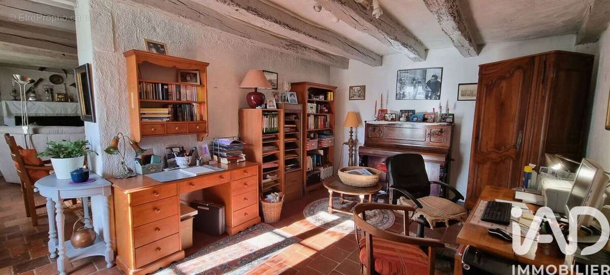 Maison 230 m² à Courcay  - photo 5