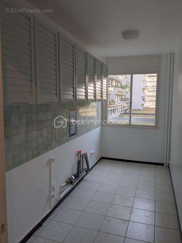 Paris 14ᵉ – Quartier Plaisance – Beau 2 pièces de 49 m² avec cave et parking en option - photo 4