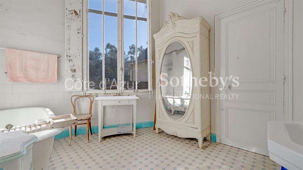 Maison à LA CROIX-VALMER