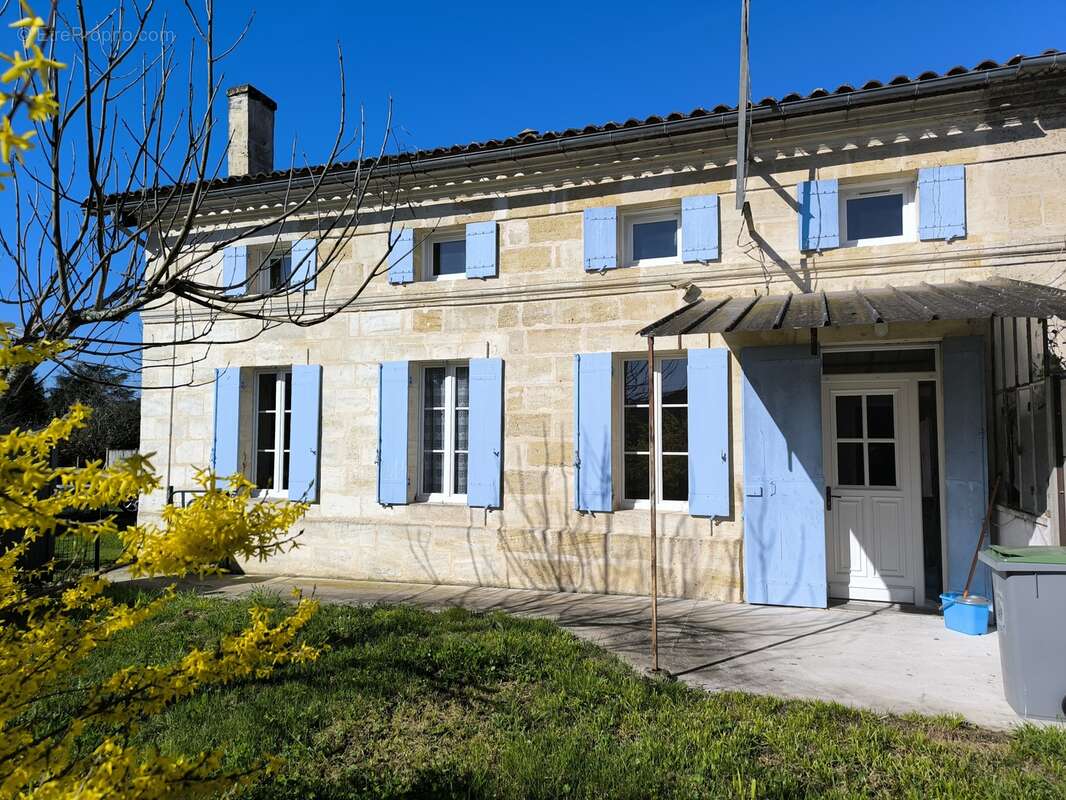 Maison 124 m² à Coutras  - photo 11