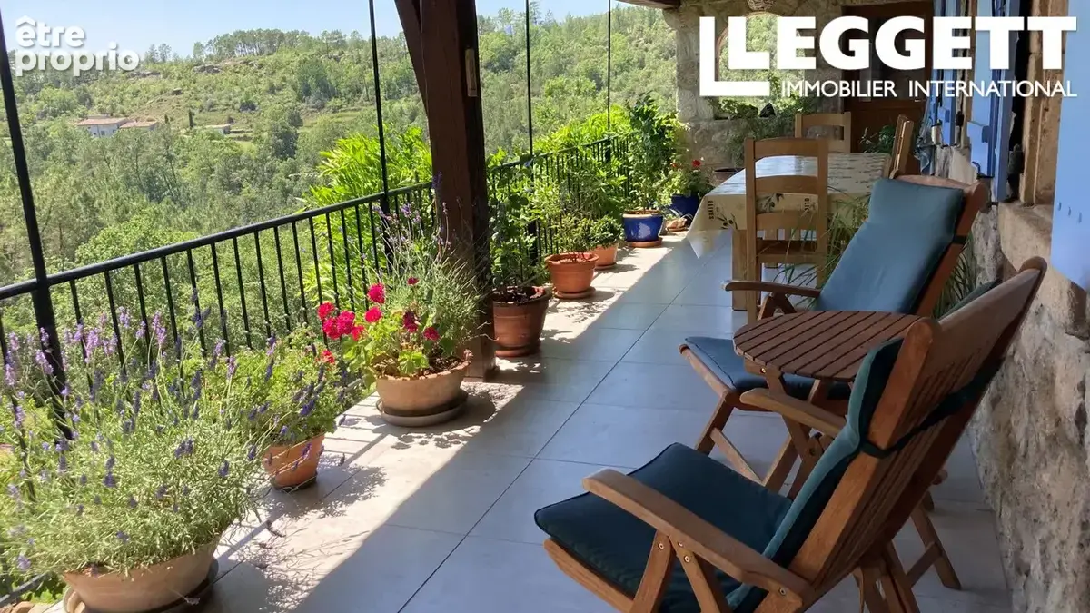 Magnifique grand Mas en pierre du pays de 300 m² dans le sud de l'Ardèche - photo 4