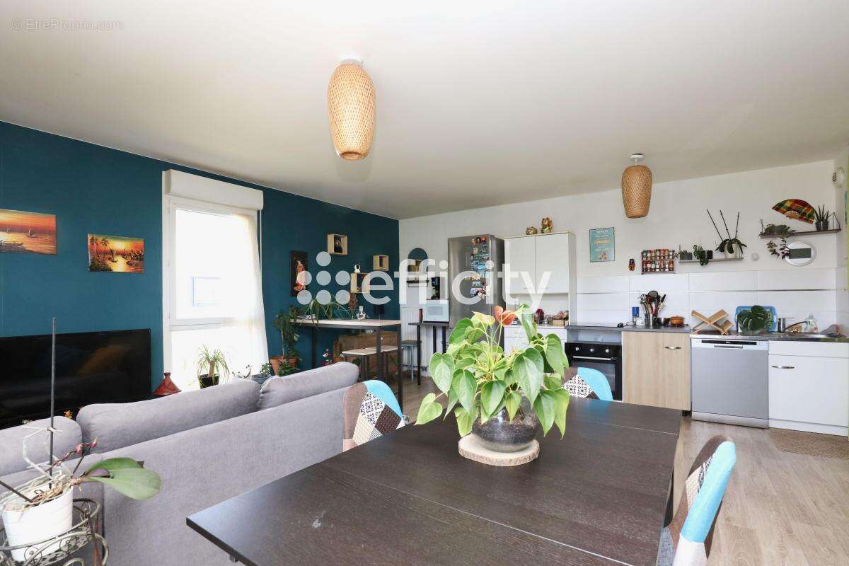 Appartement à WATTIGNIES
