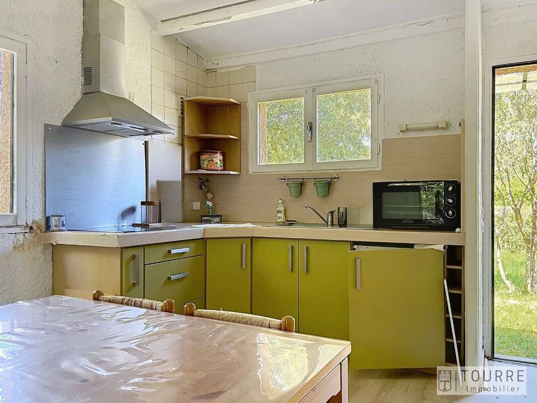 Maison à MEJANNES-LE-CLAP