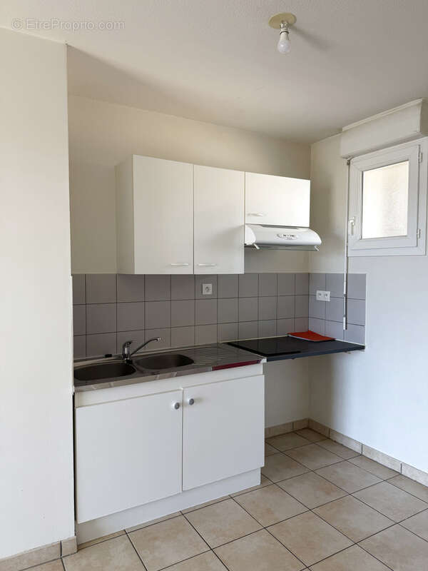 Appartement à LUC-LA-PRIMAUBE