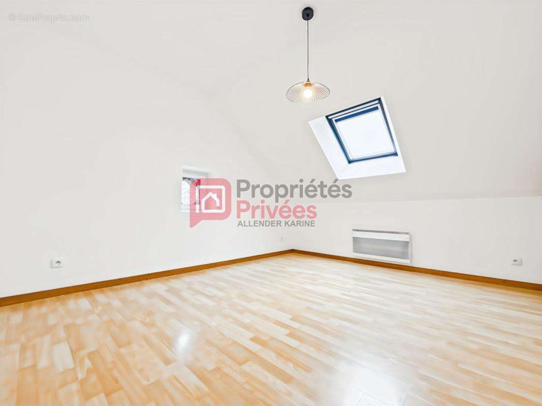 Maison Fontaine La Gaillarde 4 pièce(s) 97 m2 - photo 8