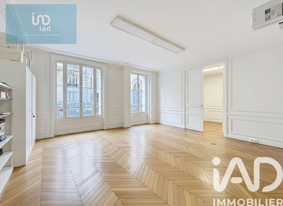 Photo 1 - Appartement à PARIS-17E