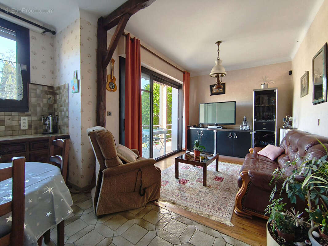 Maison à COGNAC