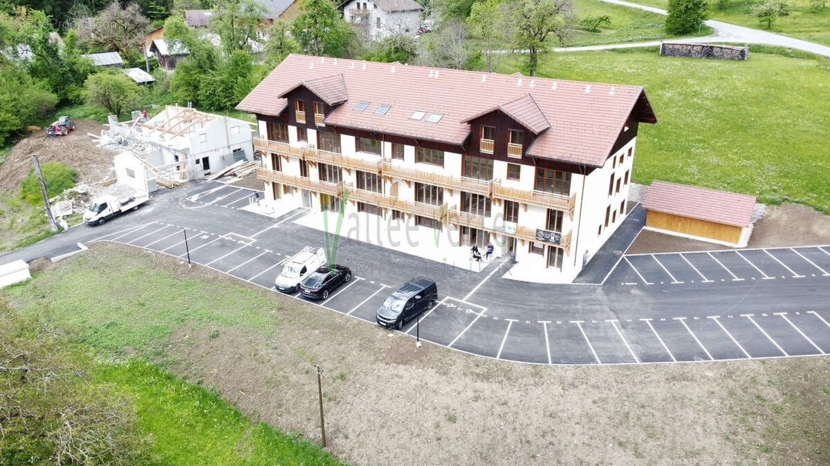 Appartement à SAINT-JEOIRE