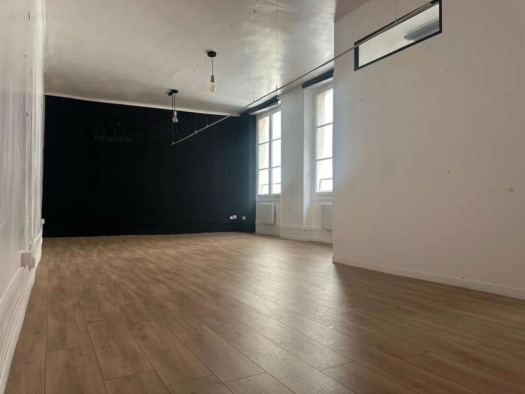 Appartement à PARIS-7E