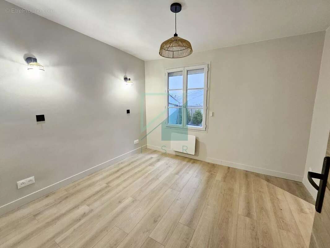 Appartement à PARIS-9E