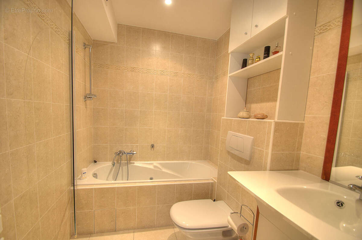 Appartement à SAINT-RAPHAEL