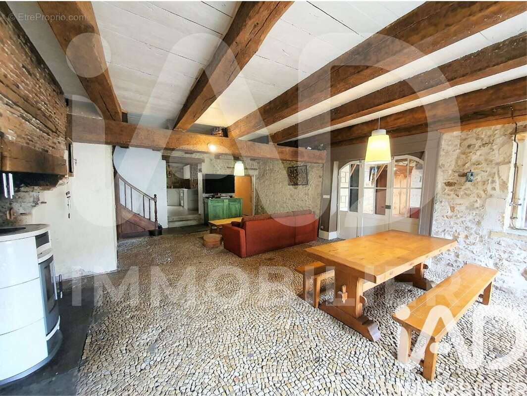Photo 7 - Maison à CHASSENEUIL-SUR-BONNIEURE