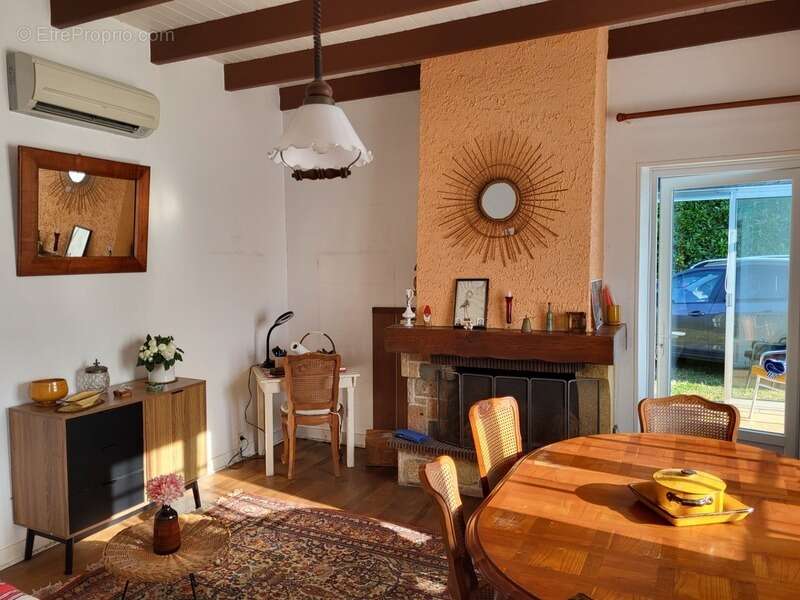 A 5' à pied du bord de mer, maison de CHARME, PLAGES à pied et accès direct GR 34 ! - photo 5