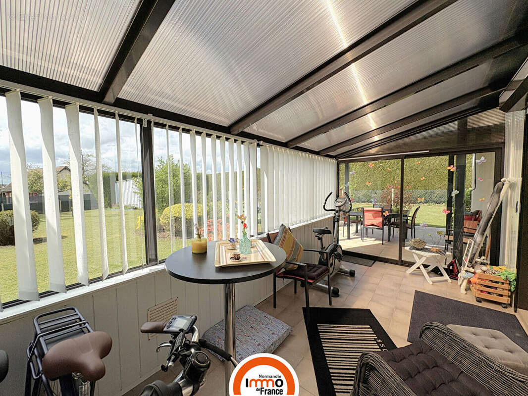 Maison à LA BONNEVILLE-SUR-ITON