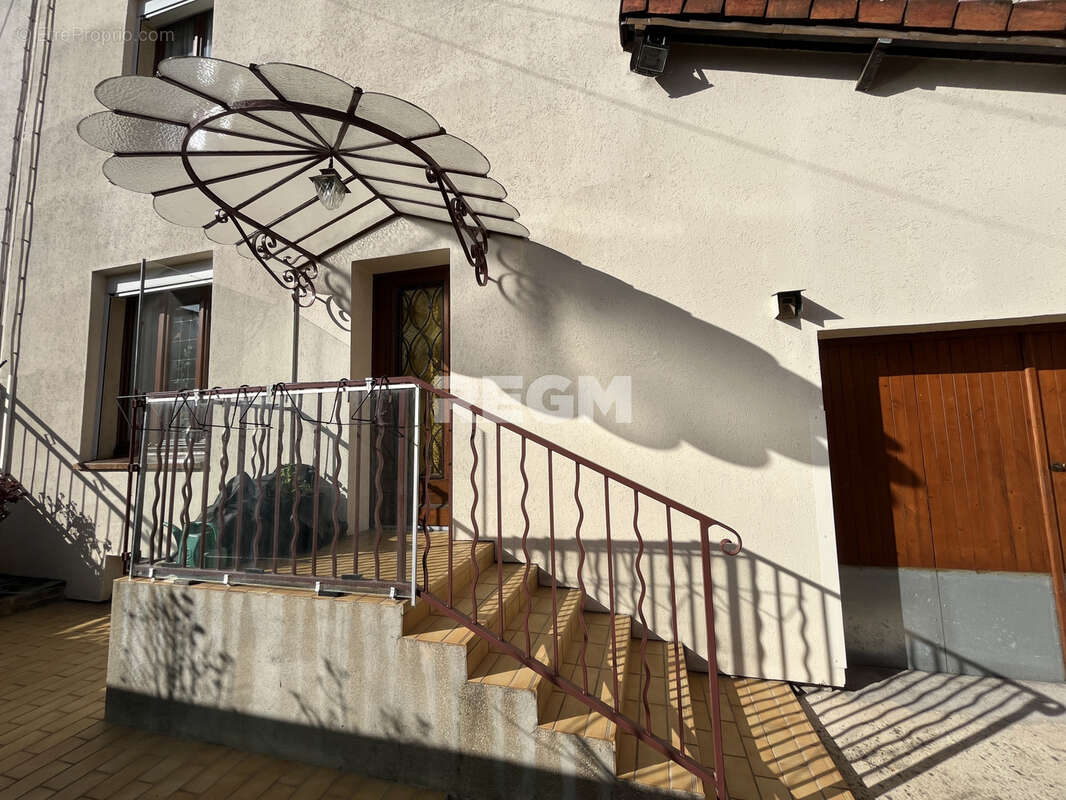 Maison à CORBEIL-ESSONNES