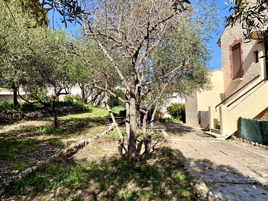 Maison à SAUSSET-LES-PINS