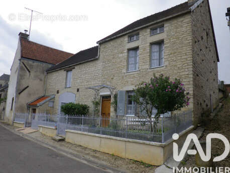 Maison 85 m² à Essoyes  - photo 2