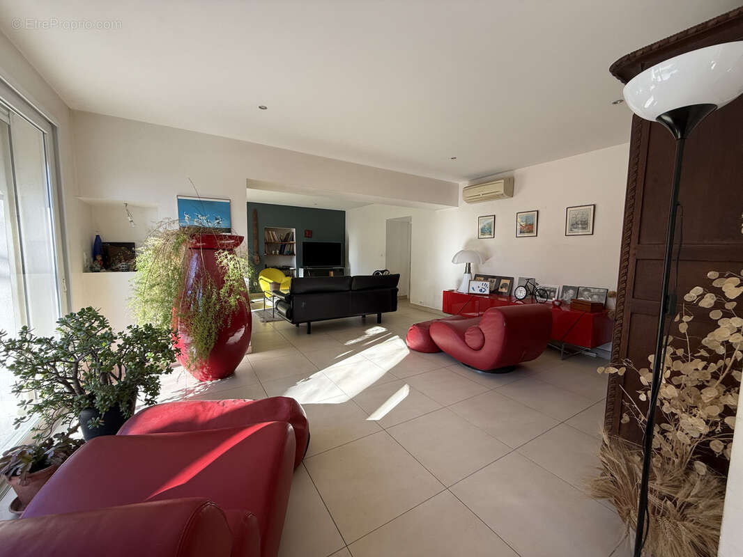 Maison à PIERRELATTE