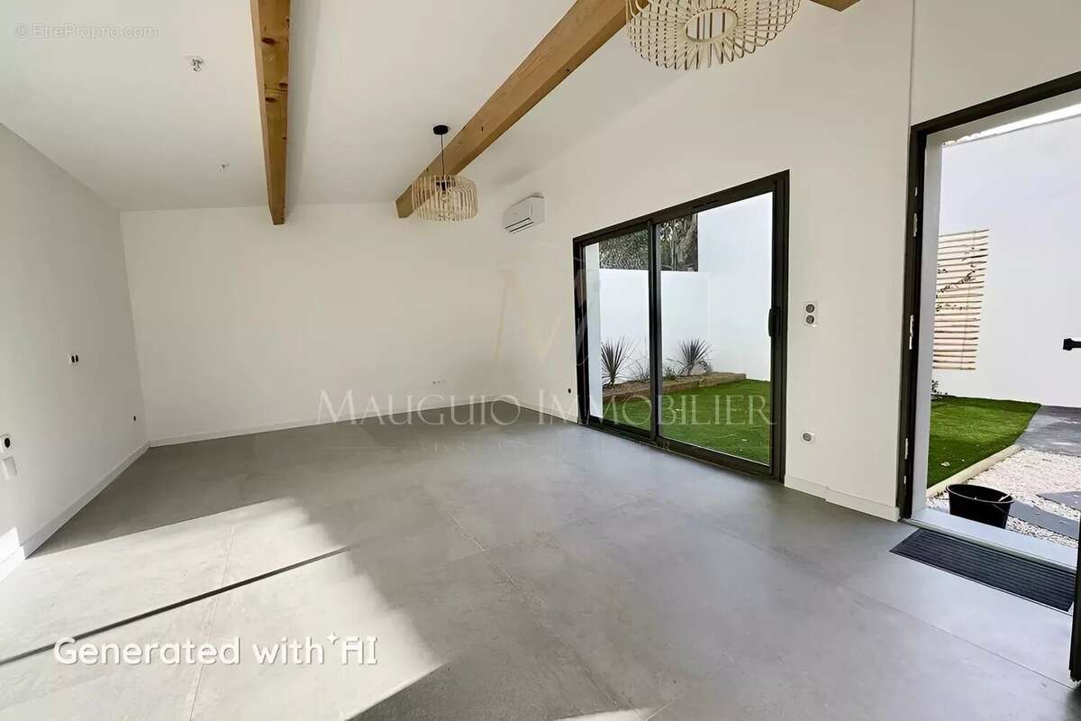 Appartement à MAUGUIO