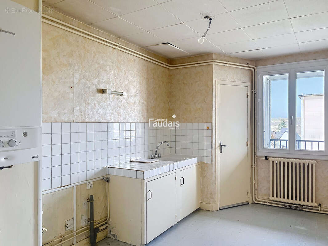 Appartement 72 m² à Coutances  - photo 5