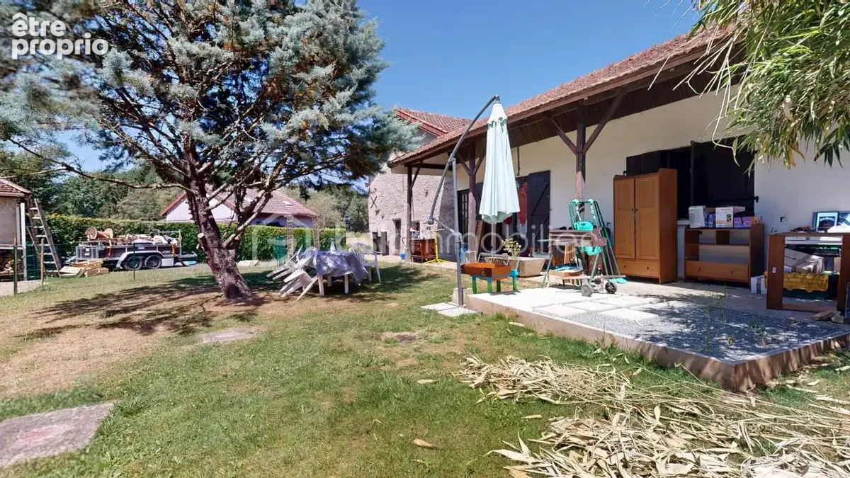 Maison à SAINT-MARTIN-TERRESSUS