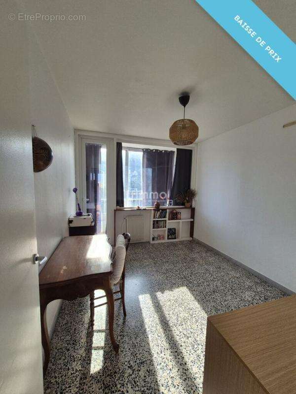 Appartement à MARSEILLE-9E
