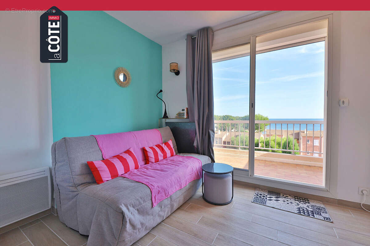 Appartement à CARRY-LE-ROUET