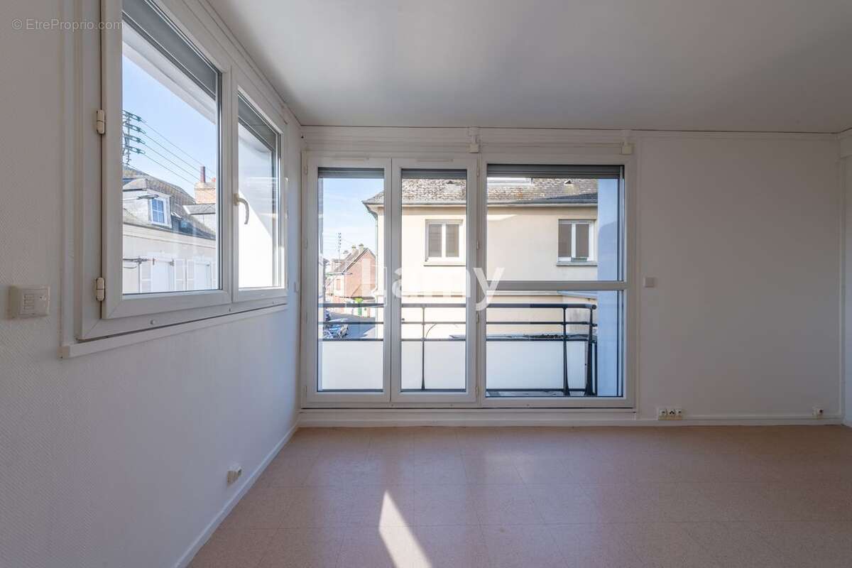 Appartement à NEUFCHATEL-EN-BRAY