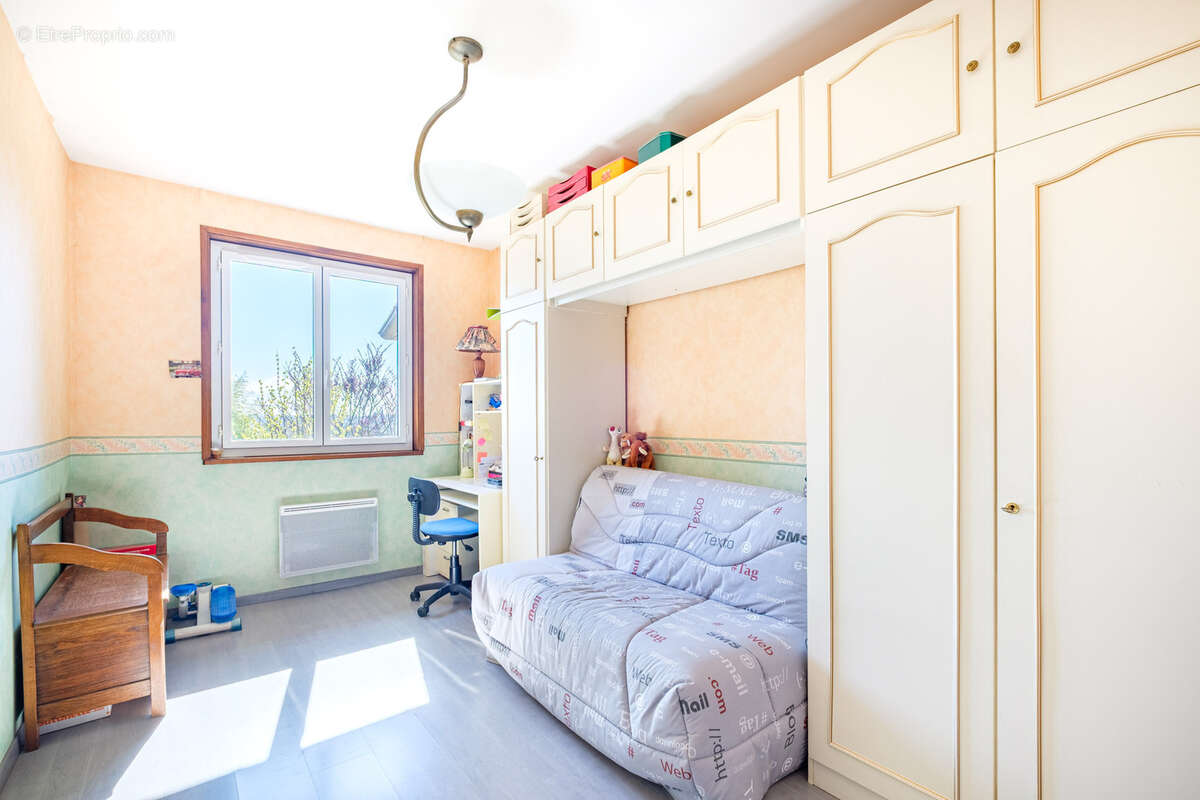 Maison à SAINT-CYR-AU-MONT-D'OR