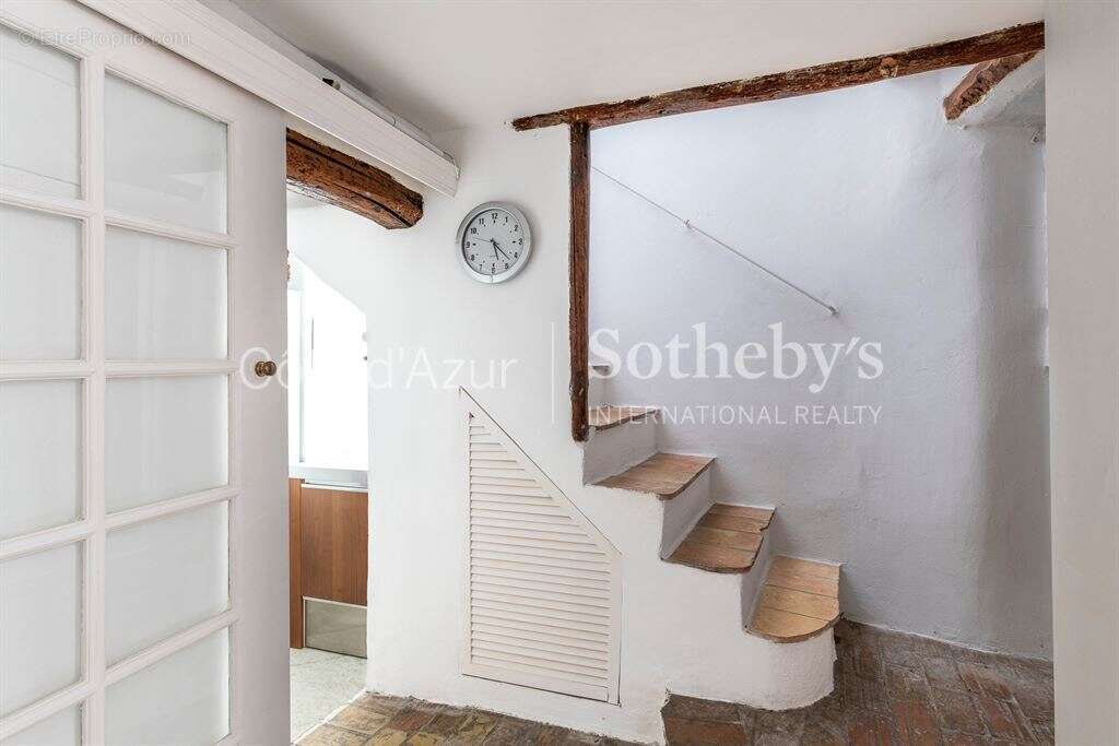 Maison à ROQUEBRUNE-CAP-MARTIN