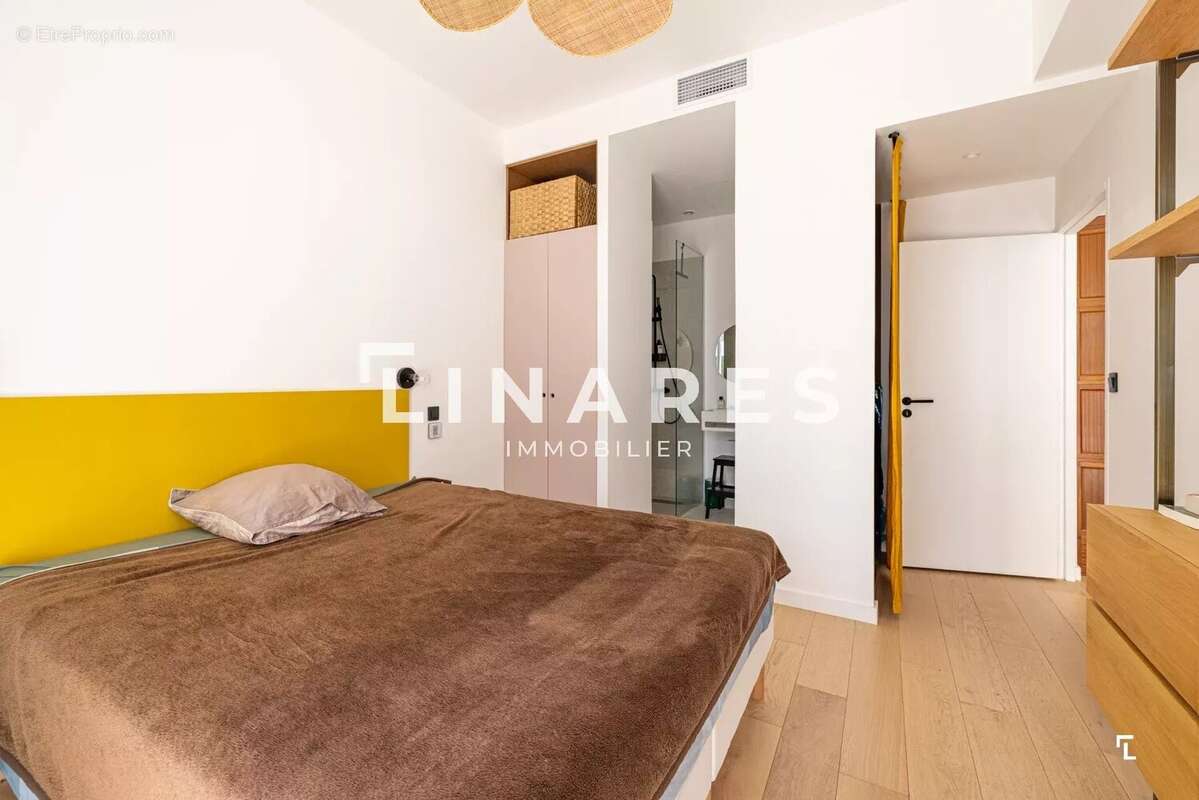 Appartement à MARSEILLE-1E