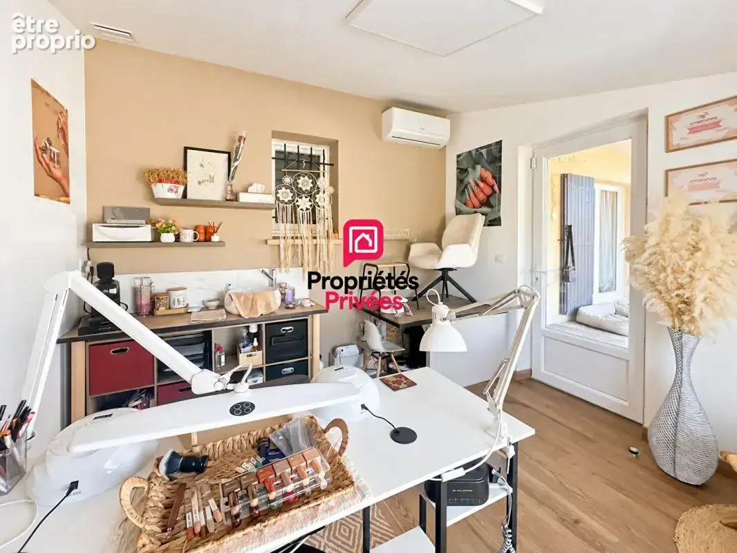 Maison plain-pied 3 chambres bureau terrain 3500 m² - photo 11