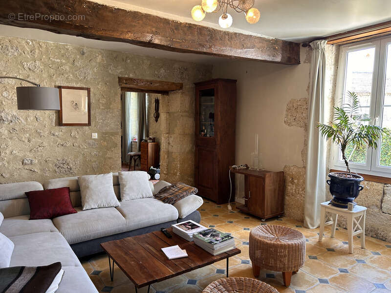 Charmante maison en pierre au cœur d'un village gersois - photo 5