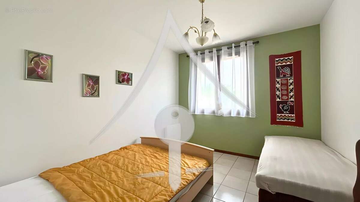 Maison à LAVERNOSE-LACASSE