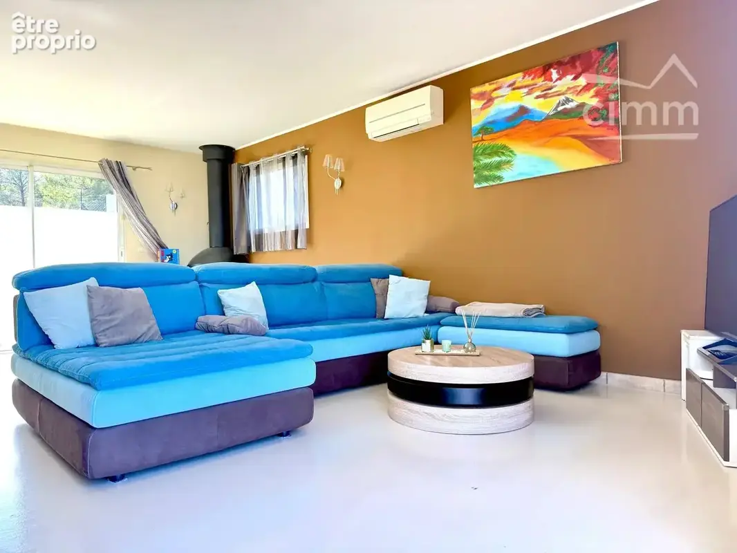 Maison 6 pièces - Vue panoramique sur l'étang de Berre - Plage à 4 min à pied - Vendue meublée - DPE B - photo 8