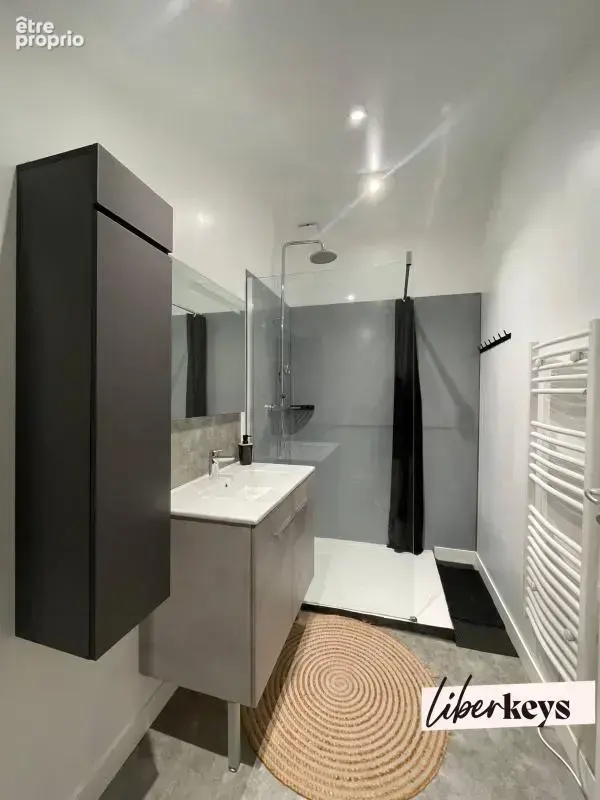 Maison en pierre rénovée – 102 m² habitables – terrain de 900 m² – fort potentiel d’agrandissement chantonnay – quartier saint-p - photo 9