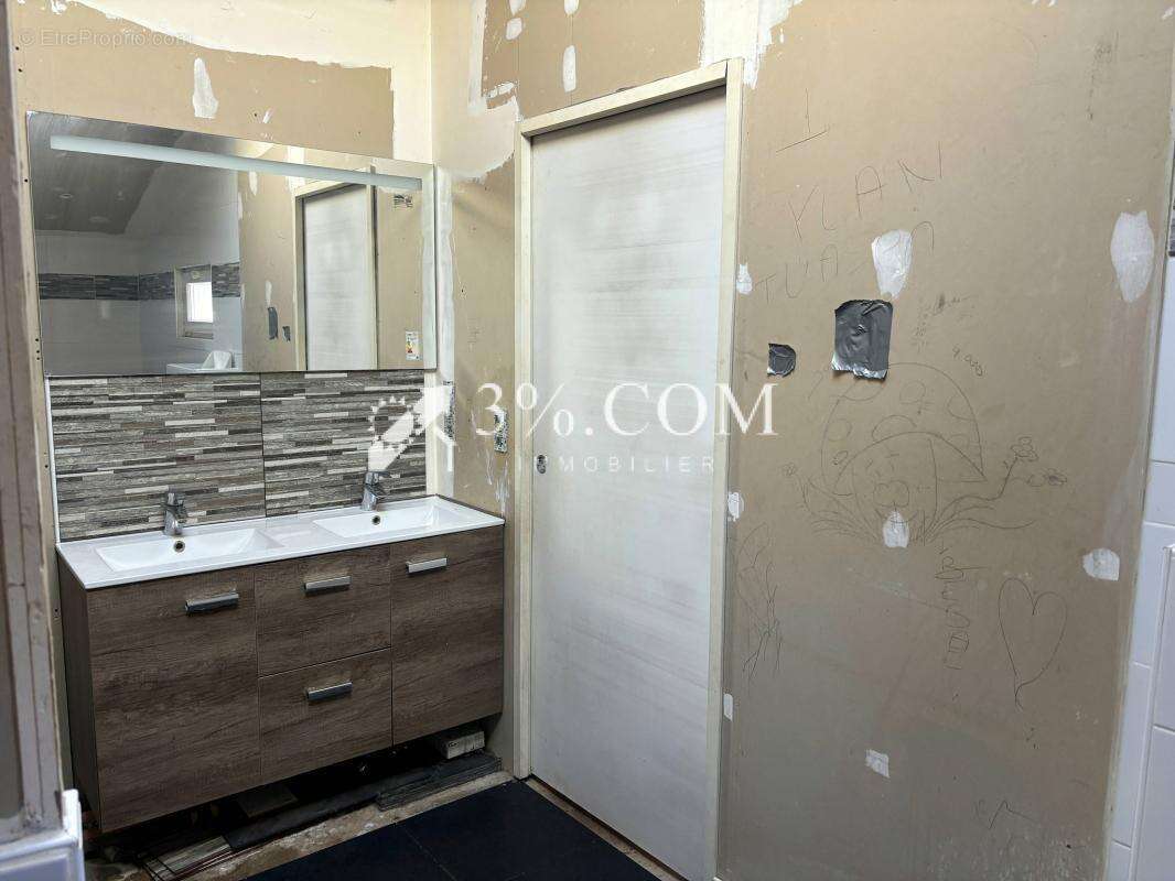 Maison à SAINT-LYPHARD