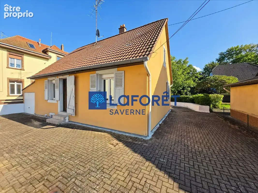 Maison 5 pièces avec jardin et garage - photo 3