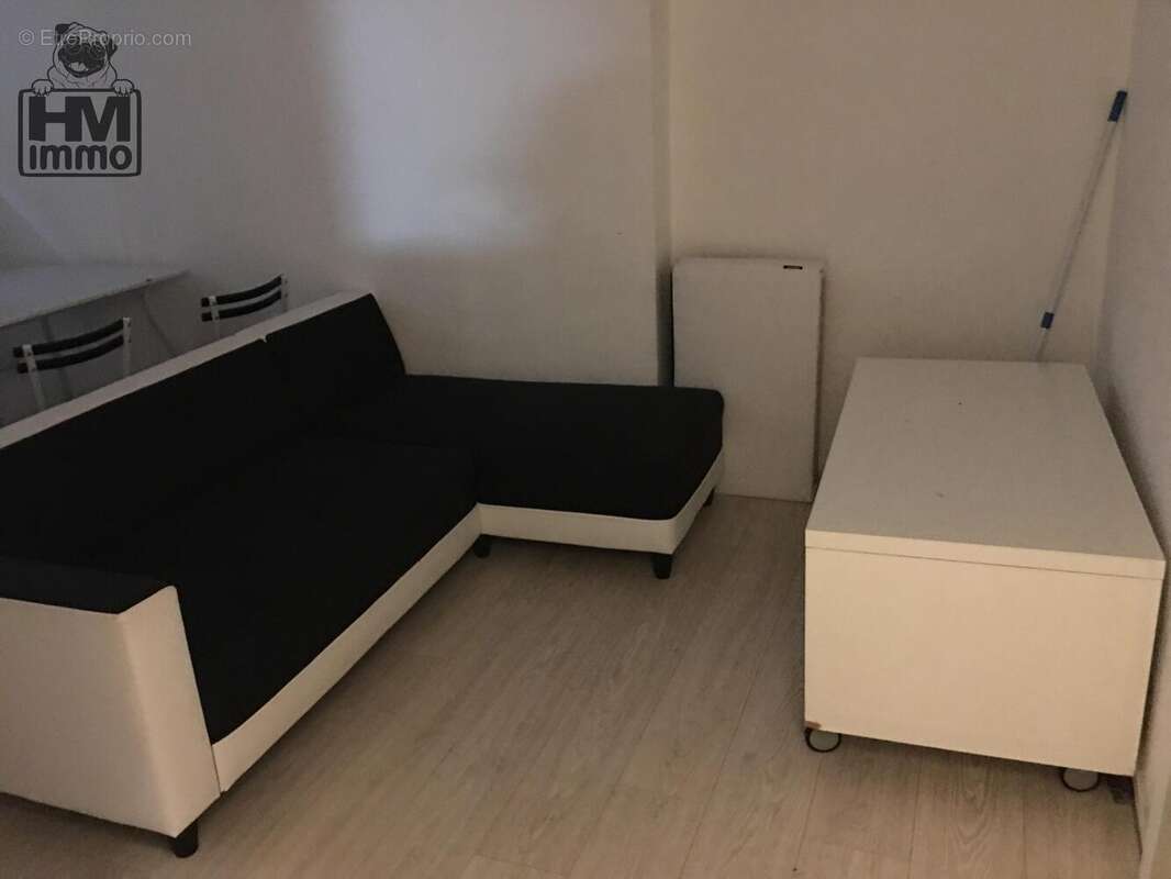 Appartement à SAINT-LEONARD-DE-NOBLAT