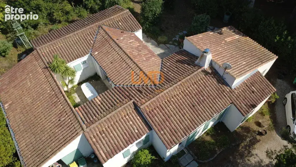 Maison de plain pied proche du centre village - photo 21