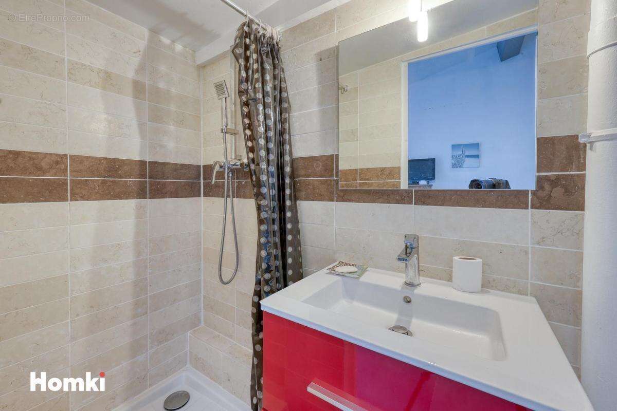 Maison à SIX-FOURS-LES-PLAGES