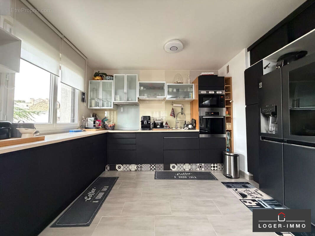 Appartement à LE PERREUX-SUR-MARNE