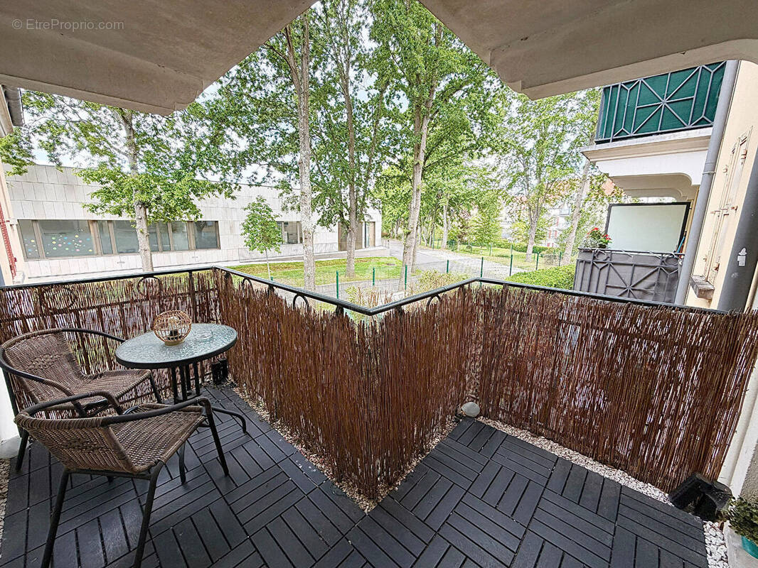 Appartement à VAUREAL