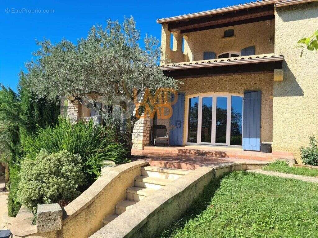 Maison à CAUMONT-SUR-DURANCE