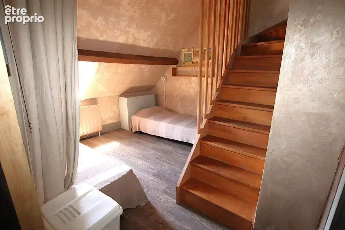 Maison de village avec vue exceptionnelle sur l'abbatiale de Conques - Gîte & fort potentiel commercial - photo 13