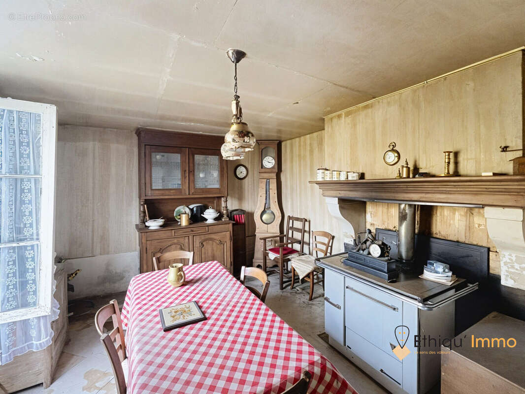 Maison à DROYES