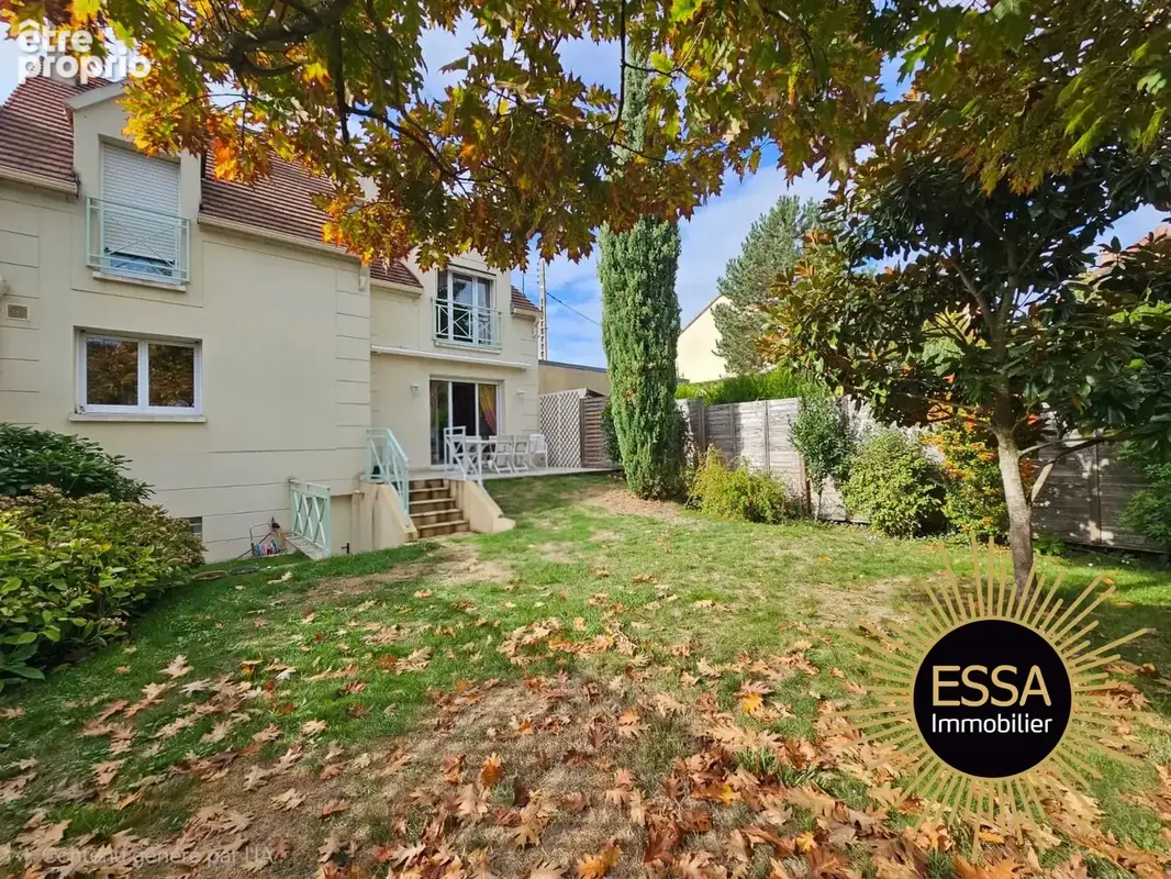 Maison 9 pièces 145 m² à vendre à Rocquencourt (78150) - photo 1