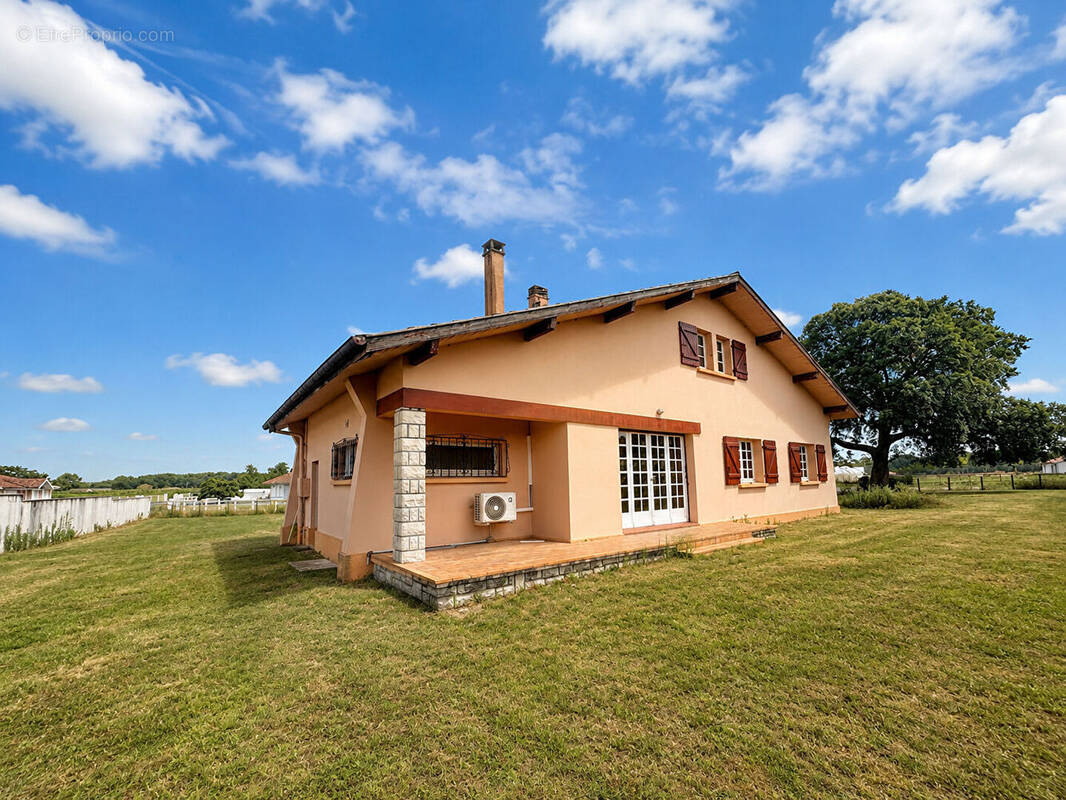 Maison Tosse 6 pièces 166m² sur 1359m² de terrain piscinable - photo 1